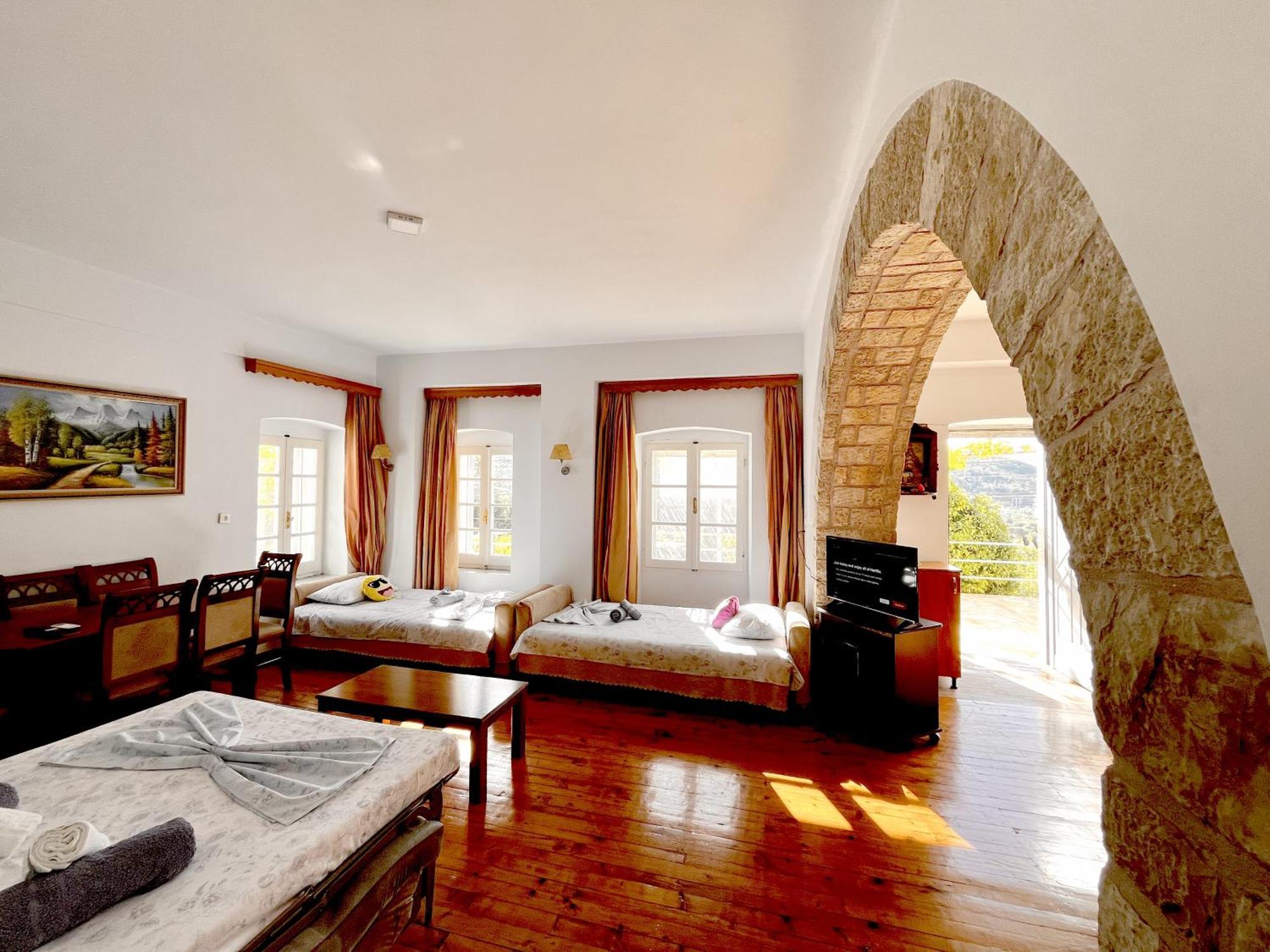 Sea Horizon House Alexis Hotel Himare Exterior foto